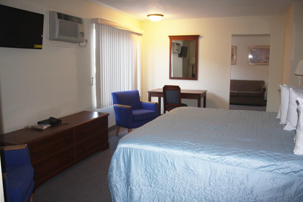 Main Street Lodge And Suites Port Huron Quarto foto